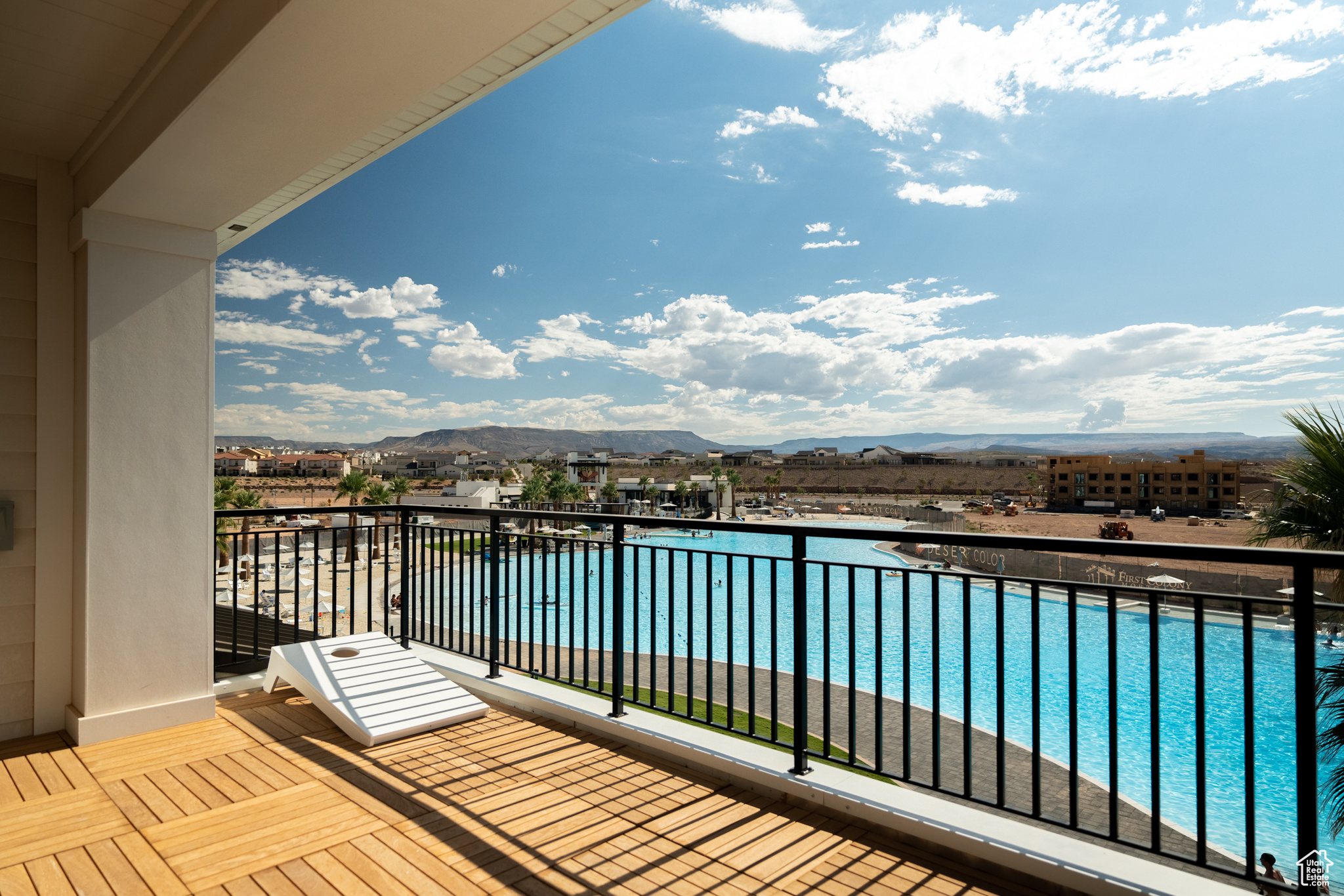 DESERT COLOR RESORT - Residential