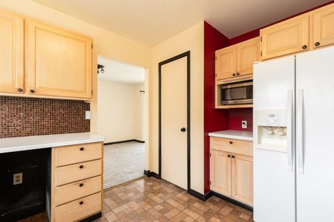 Tiny photo for 1167 E BRICKYARD RD #803, Salt Lake City, UT 84106 (MLS # 2133306)