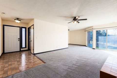 Tiny photo for 1167 E BRICKYARD RD #803, Salt Lake City, UT 84106 (MLS # 2133306)