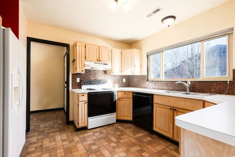 Tiny photo for 1167 E BRICKYARD RD #803, Salt Lake City, UT 84106 (MLS # 2133306)