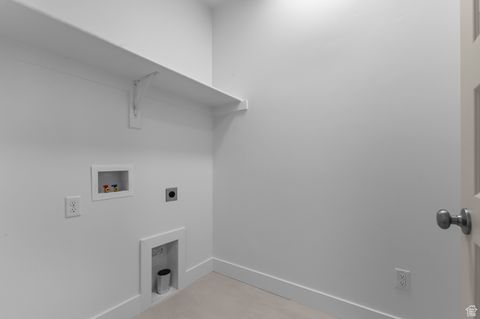 Tiny photo for 3027 W 2600 N, Clinton, UT 84015 (MLS # 2111651)