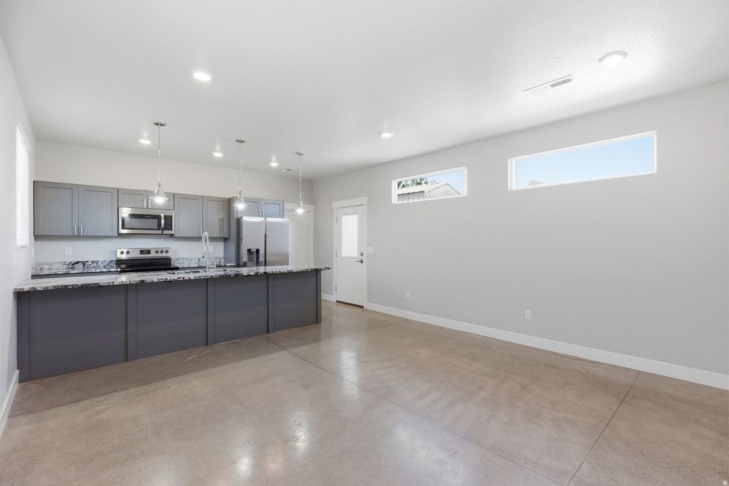 Photo of 105 BLACK ROCK RD, Leeds, UT 84746 (MLS # 2157682)