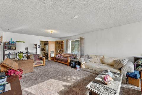 Tiny photo for 443 E 100 N, Payson, UT 84651 (MLS # 2129729)
