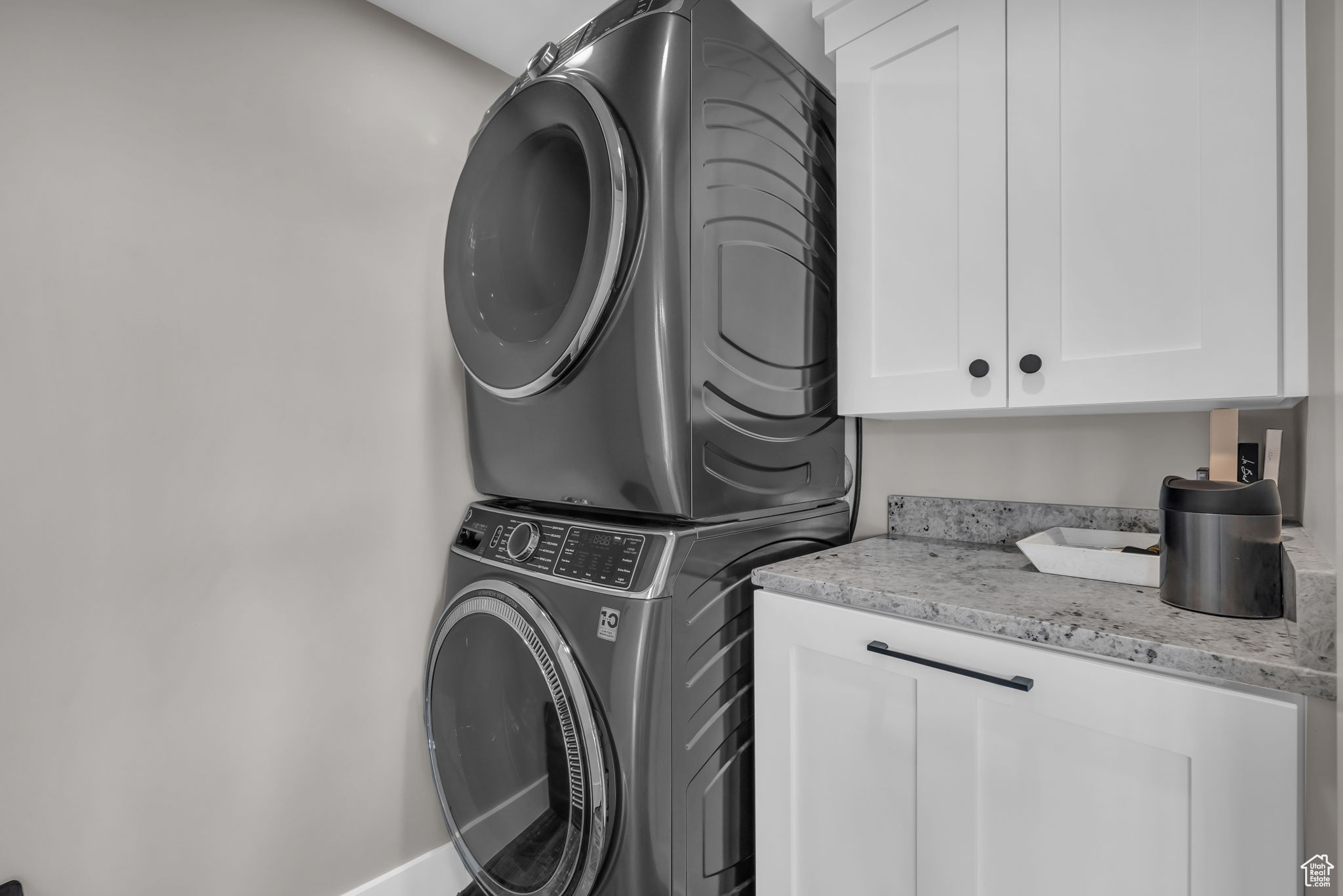 BROADWAY TOWER CONDO - Residential