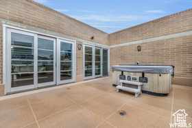 BROADWAY TOWER CONDO - Residential