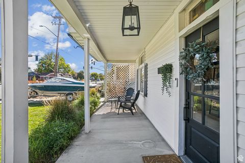 Tiny photo for 1240 S 400 E, Salt Lake City, UT 84111 (MLS # 2119038)