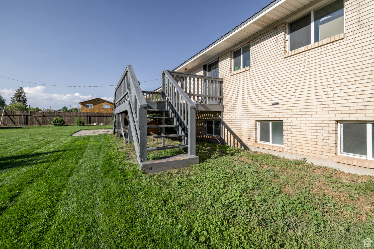 ALTAMONT TOWNSHIP B - Residential