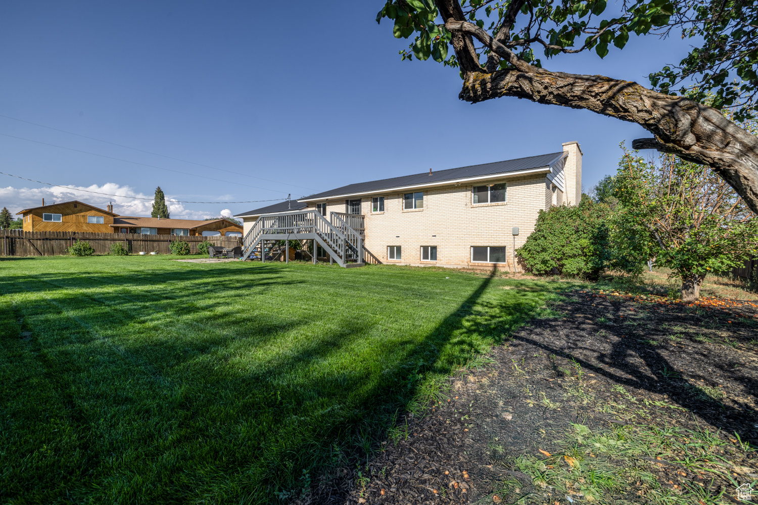 ALTAMONT TOWNSHIP B - Residential