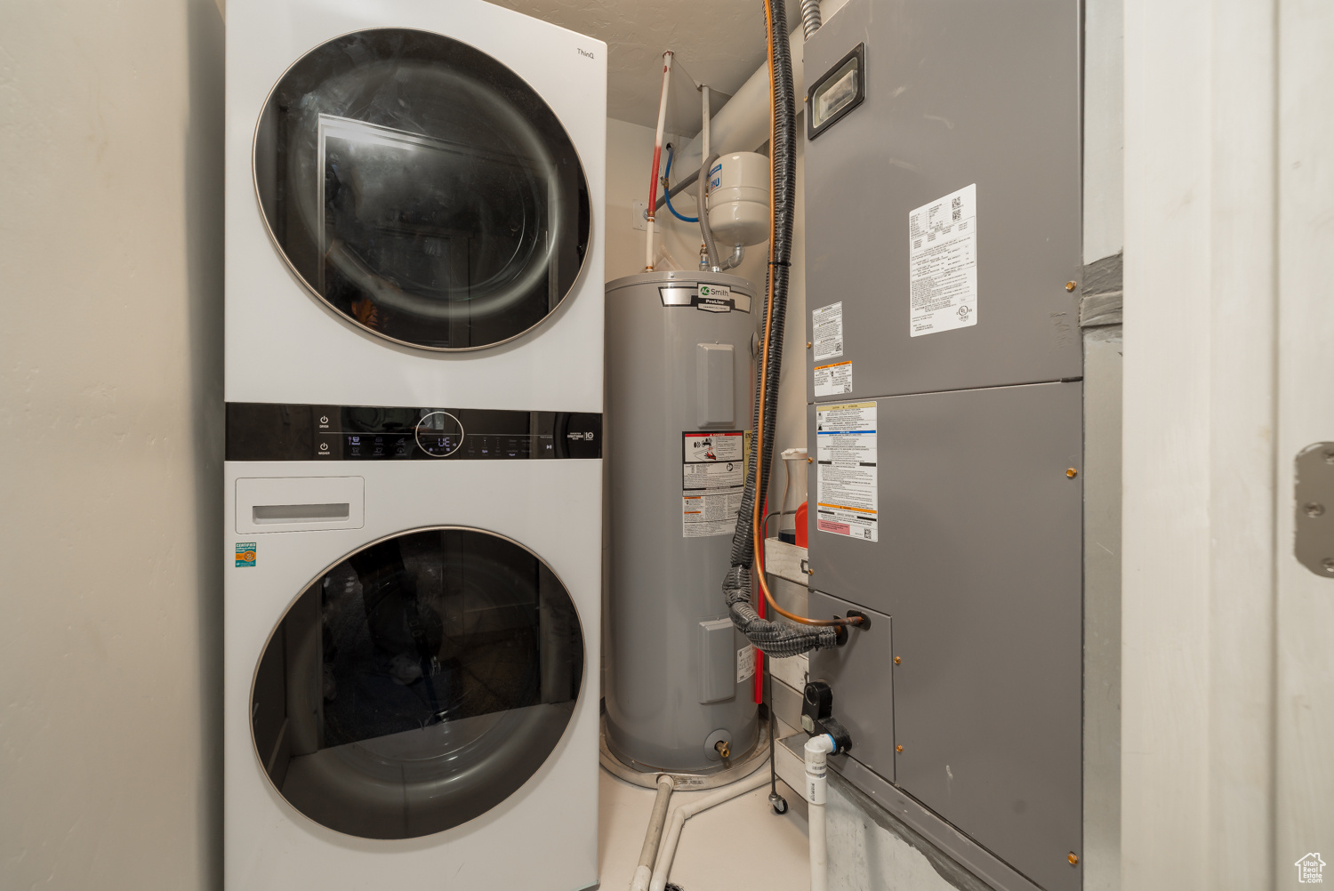 ALTAMONT TOWNSHIP B - Residential