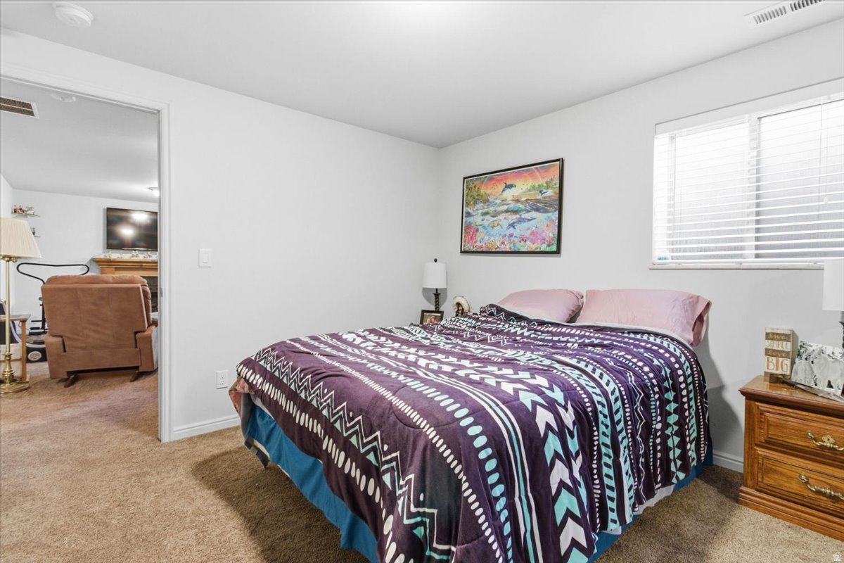 COURTSIDE - Residential