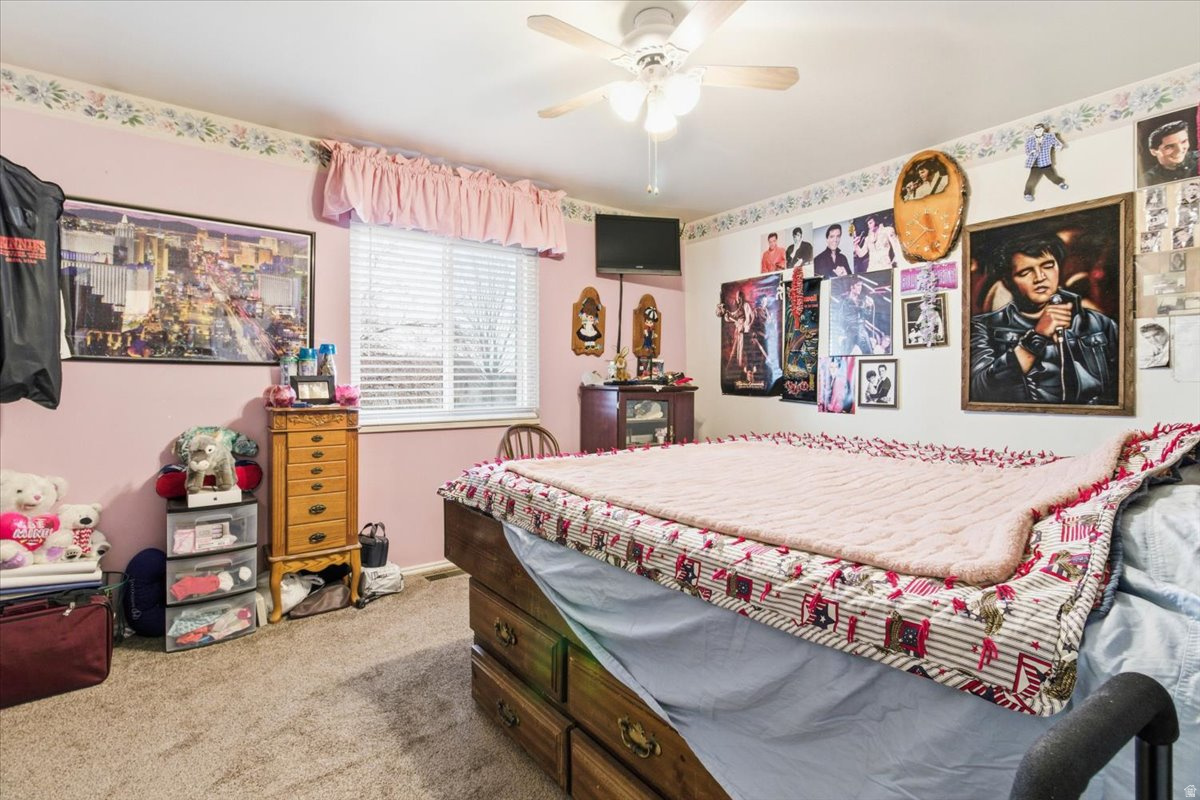 COURTSIDE - Residential