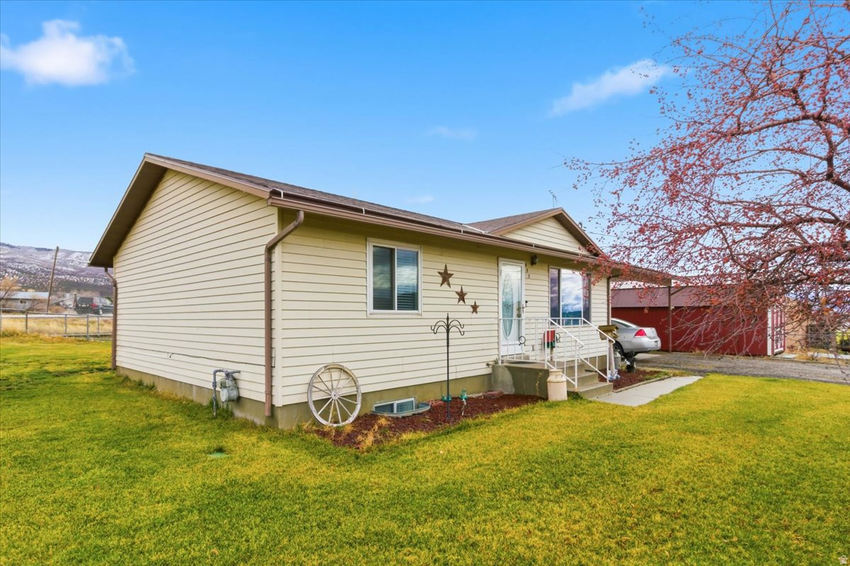 COURTSIDE - Residential