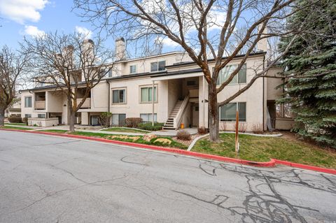 Tiny photo for 989 E CREEKHILL LN S #31, Midvale, UT 84047 (MLS # 2144337)