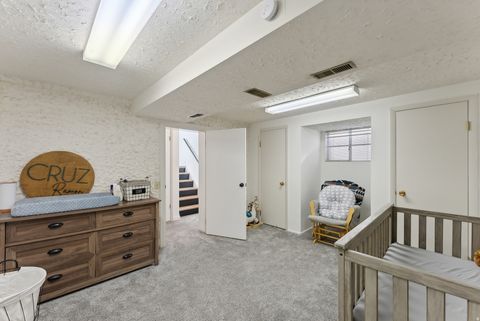 Tiny photo for 3088 S 100 W, Bountiful, UT 84010 (MLS # 2124664)