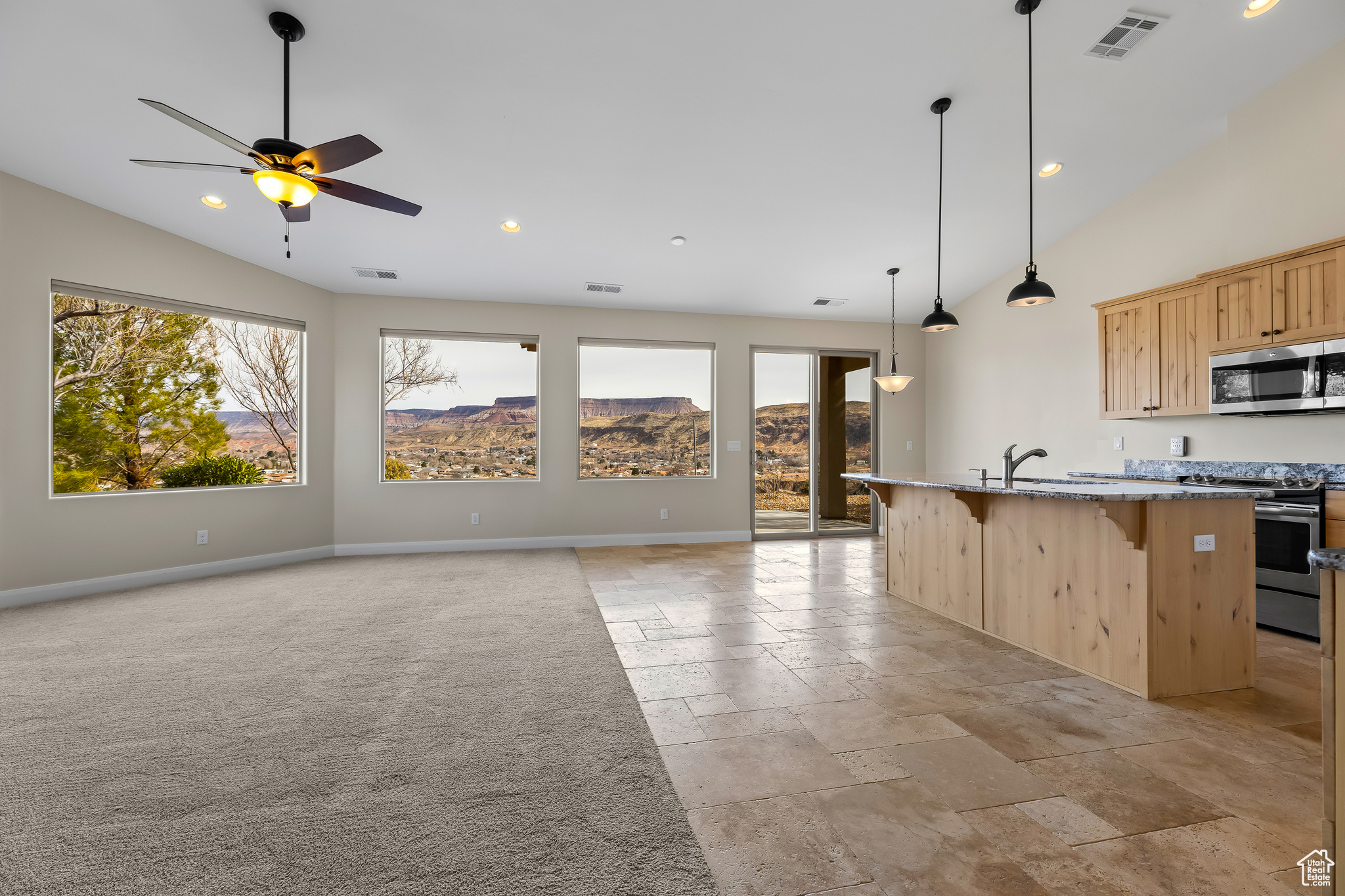 1174 N Sunset Dr, Hurricane, Utah image 3