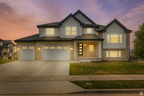 Photo of 4459 N DEER RIDGE TRAIL Trl, Lehi, UT 84043 (MLS # 2101512)
