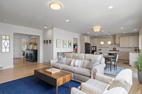 Tiny photo for 4459 N DEER RIDGE TRAIL Trl, Lehi, UT 84043 (MLS # 2101512)