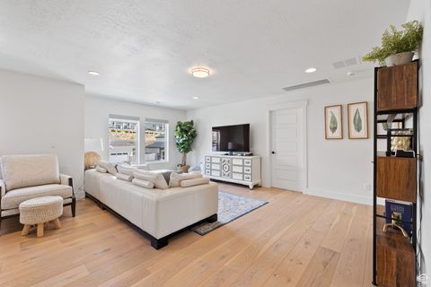Tiny photo for 4459 N DEER RIDGE TRAIL Trl, Lehi, UT 84043 (MLS # 2101512)