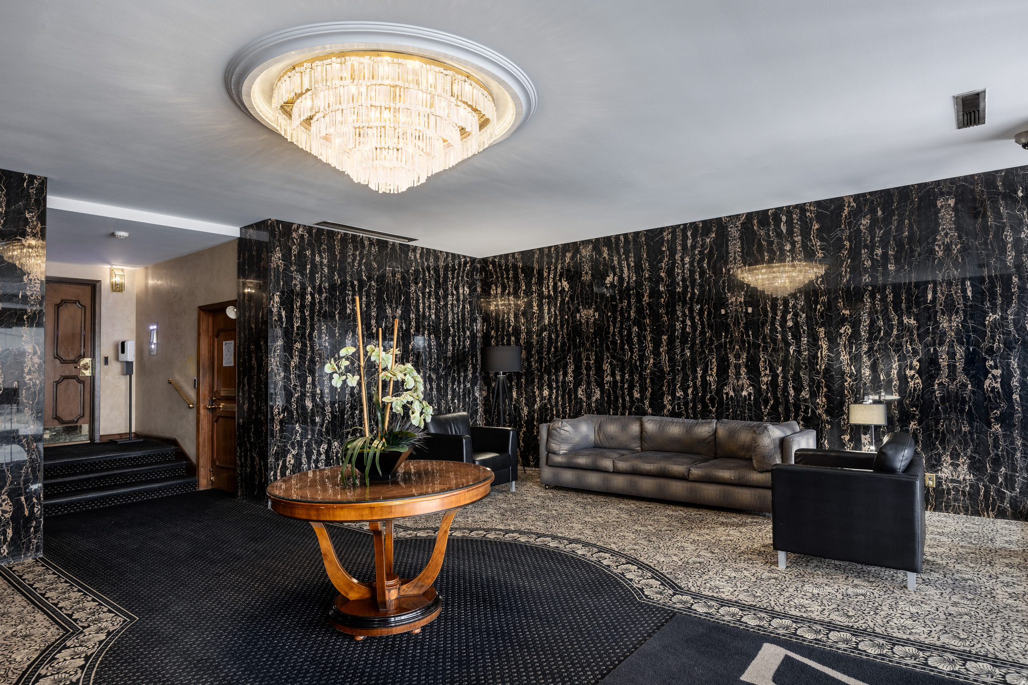 BONNEVILLE TOWER - Residential