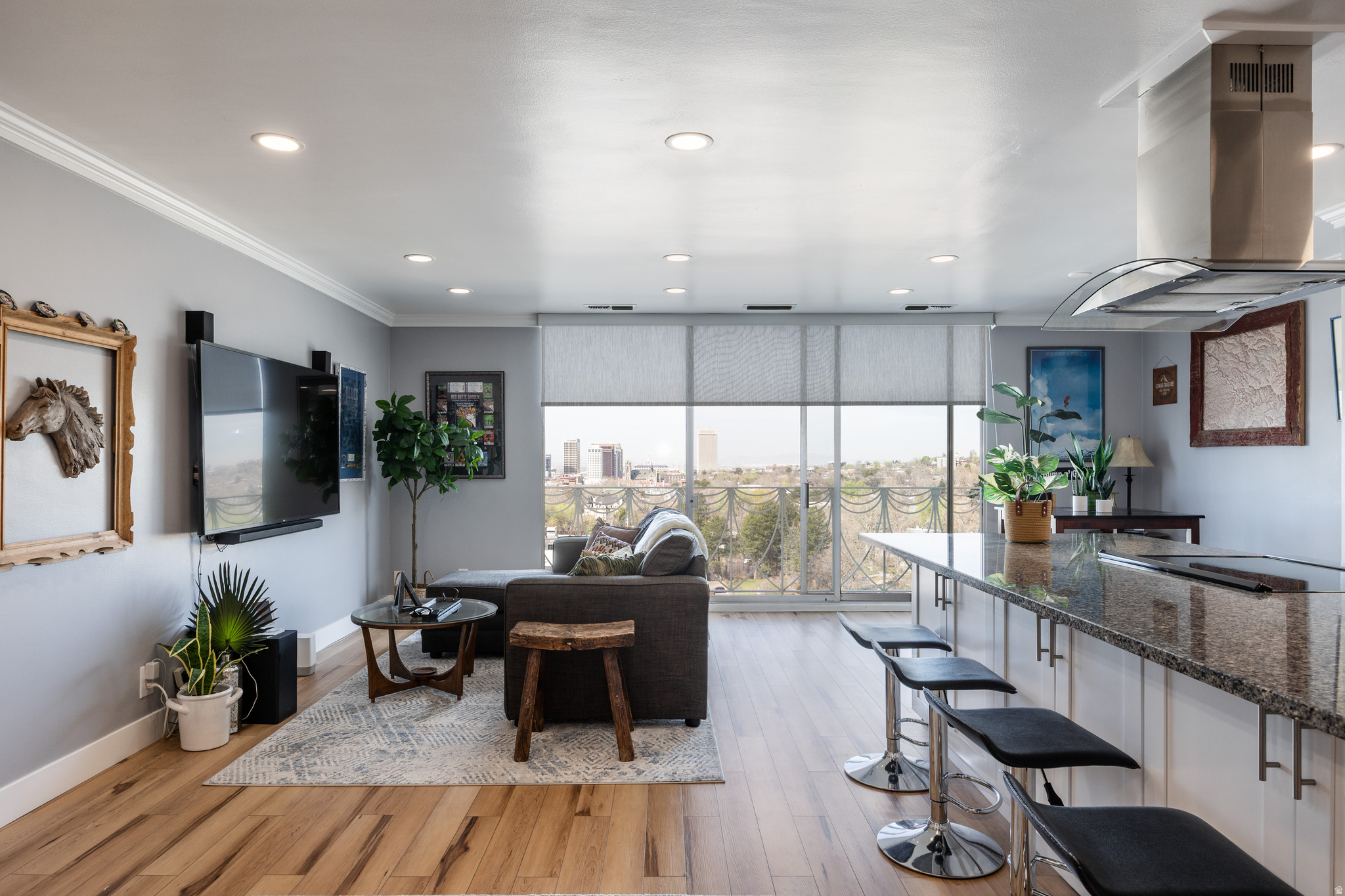 BONNEVILLE TOWER - Residential