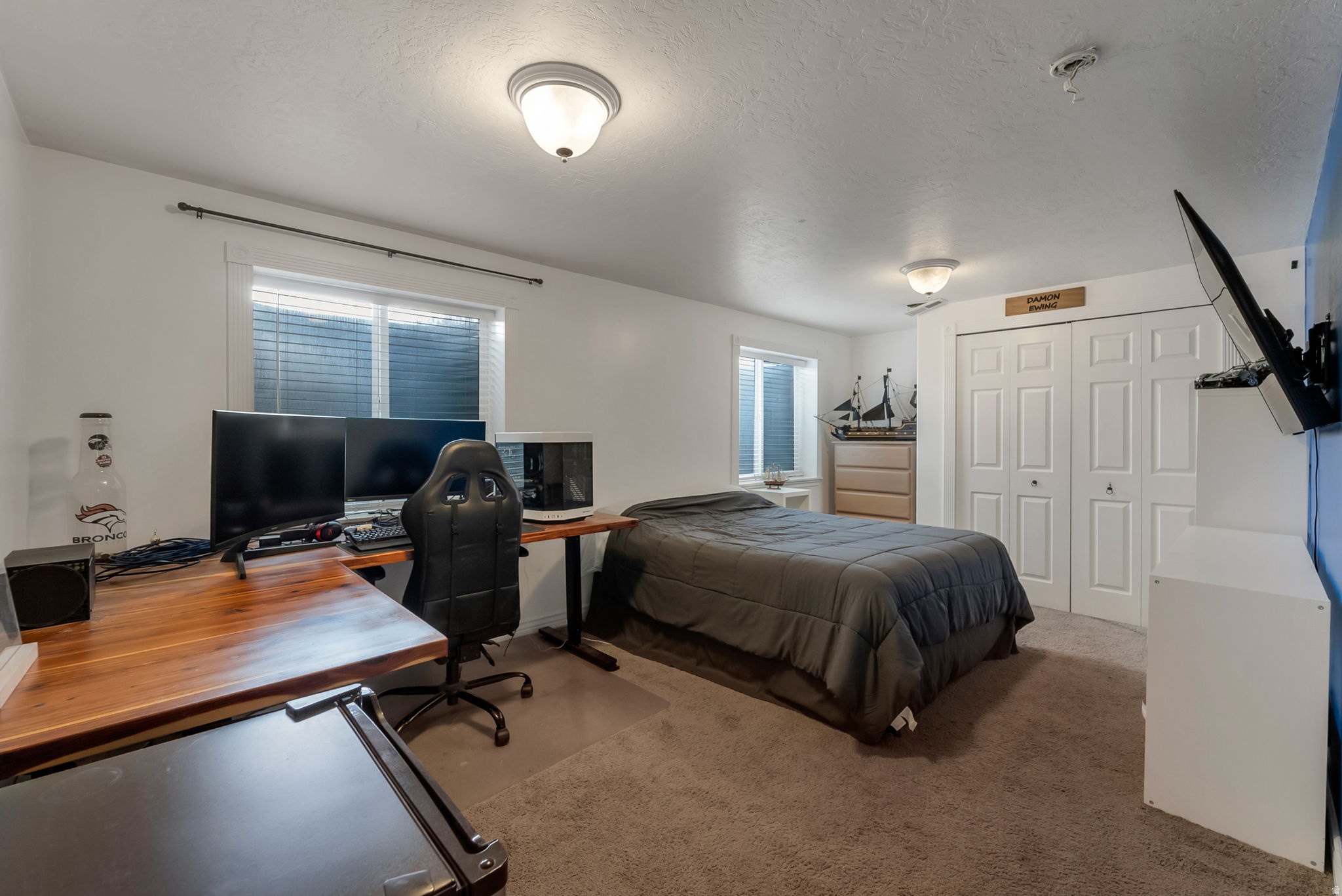 RIVERTON VILLAGE - Residential