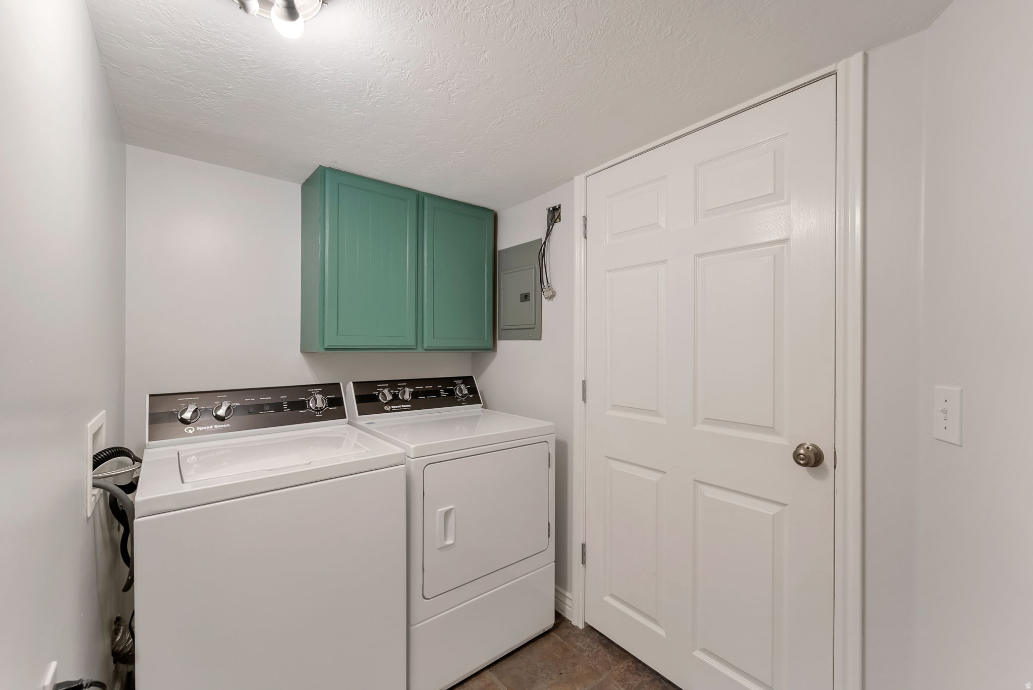 RIVERTON VILLAGE - Residential