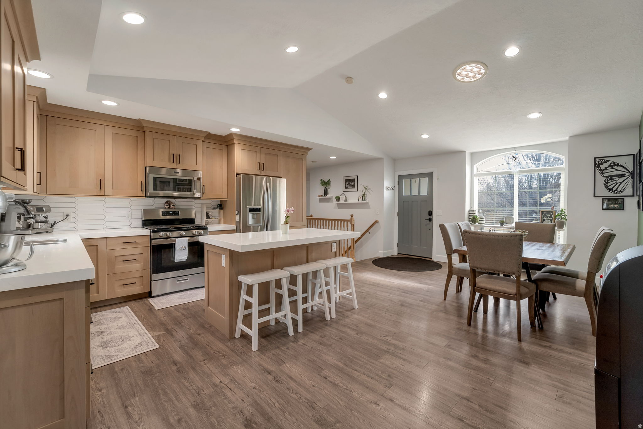 RIVERTON VILLAGE - Residential