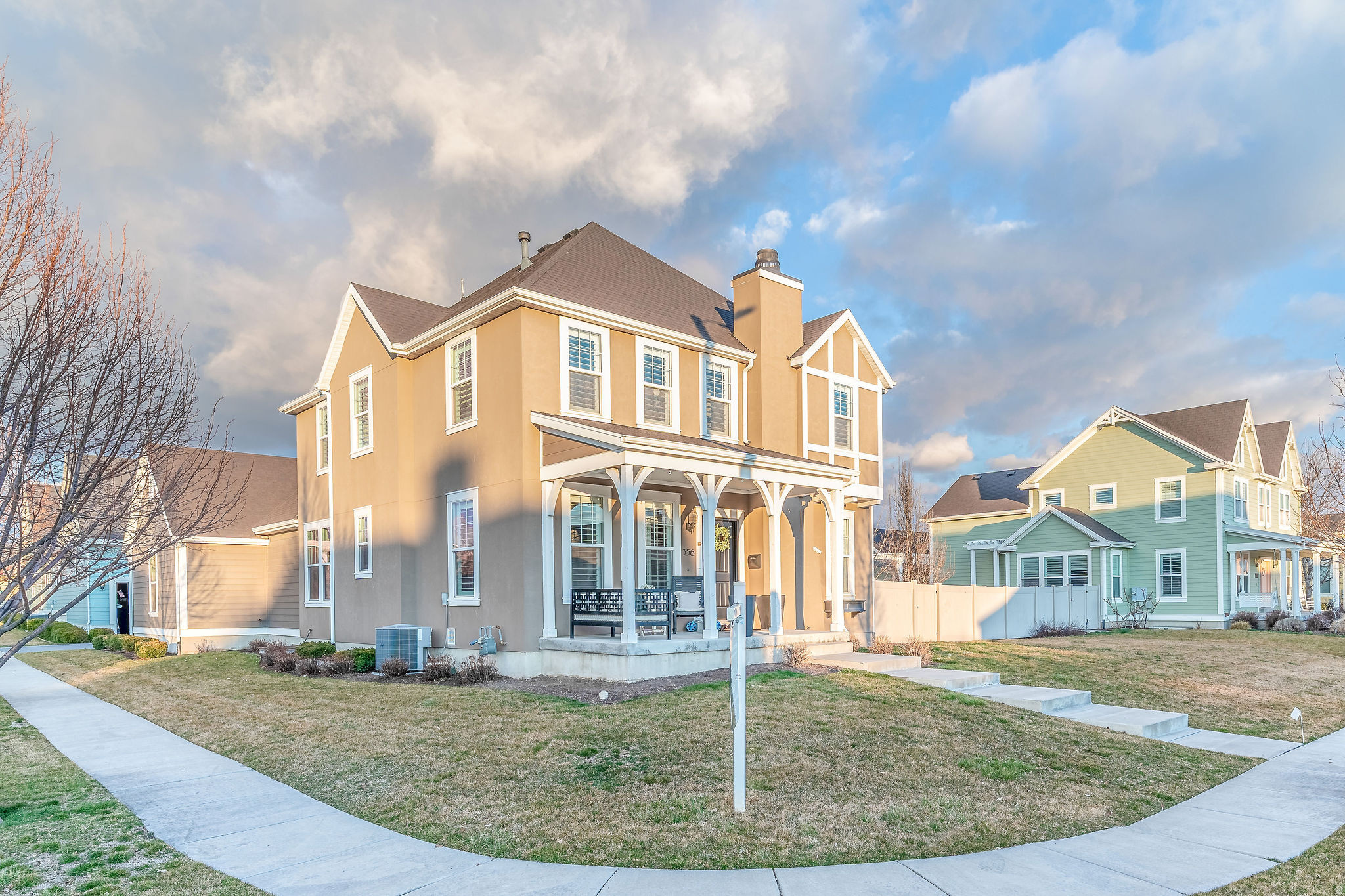 HILL FARMS - Residential