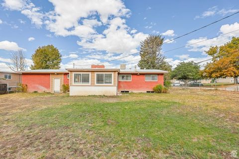 Tiny photo for 209 W MILLCREEK WAY S, Tooele, UT 84074 (MLS # 2115704)