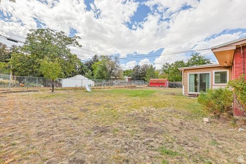 Tiny photo for 209 W MILLCREEK WAY S, Tooele, UT 84074 (MLS # 2115704)