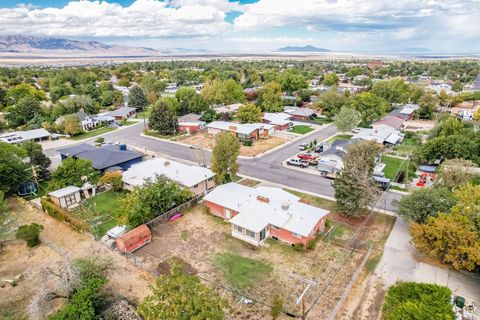 Tiny photo for 209 W MILLCREEK WAY S, Tooele, UT 84074 (MLS # 2115704)