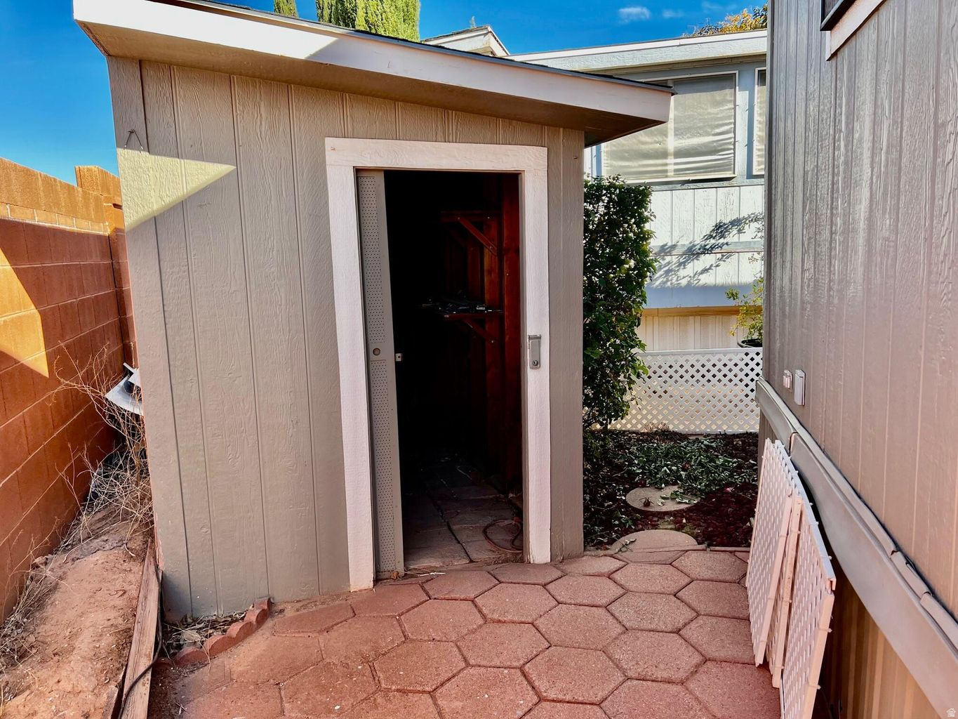 WORLDWIDE SUN RESORT - Residential