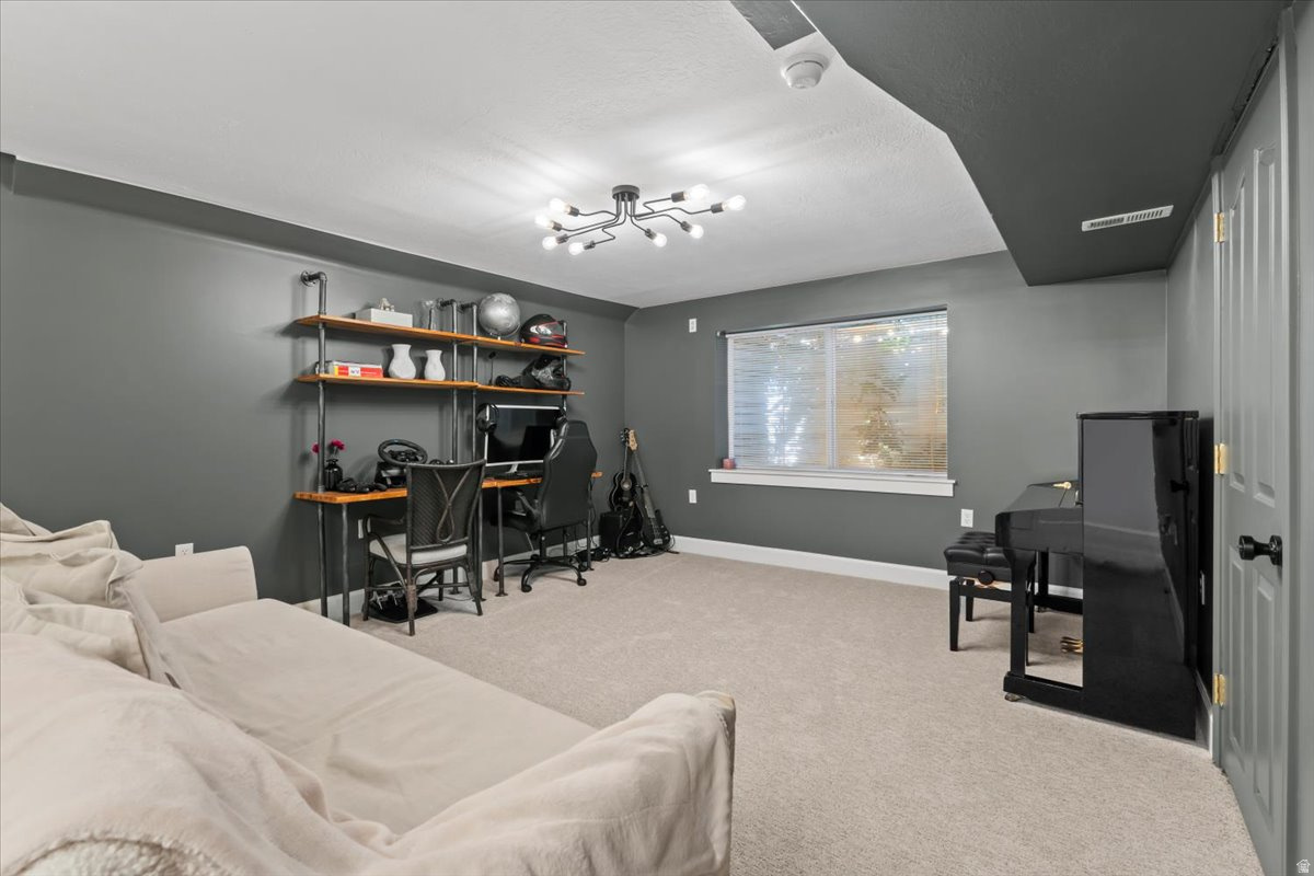 HUNTER'S POI - Residential