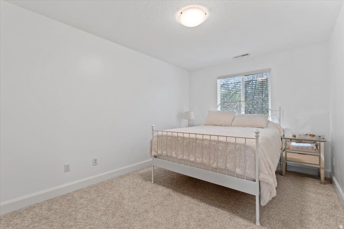 HUNTER'S POI - Residential