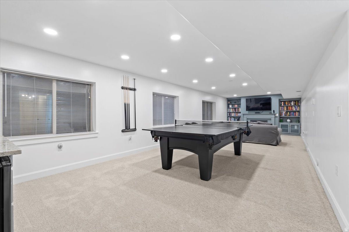 HUNTER'S POI - Residential