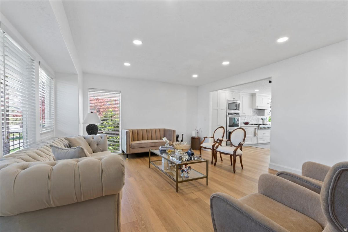 HUNTER'S POI - Residential