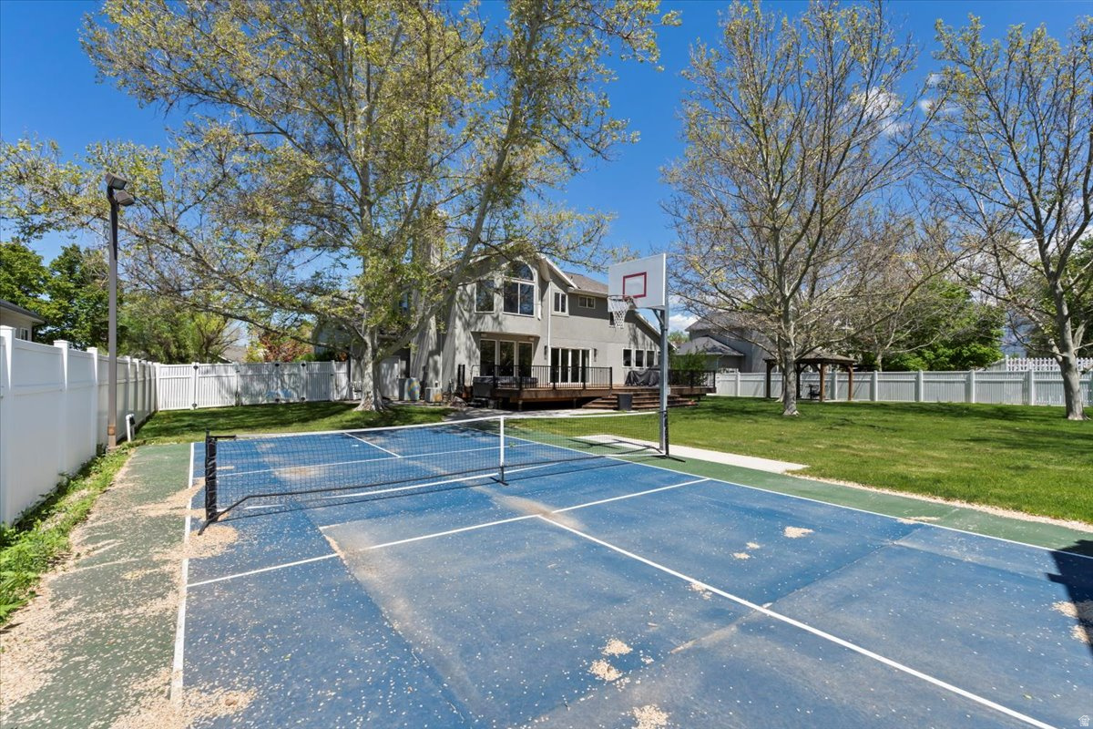 HUNTER'S POI - Residential