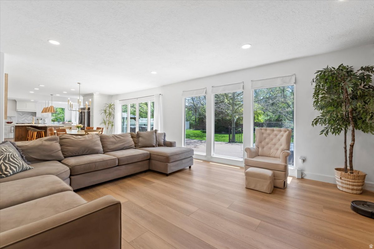 HUNTER'S POI - Residential