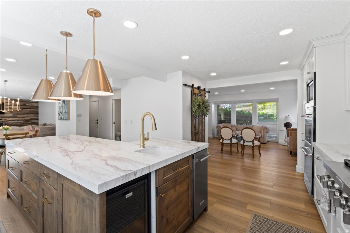 HUNTER'S POI - Residential