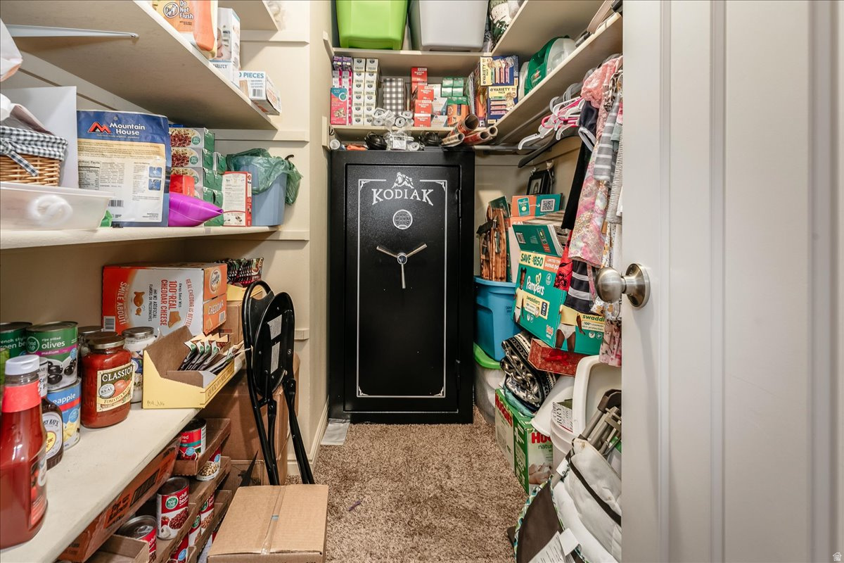 SEVENTH SOUTH SUB - Residential