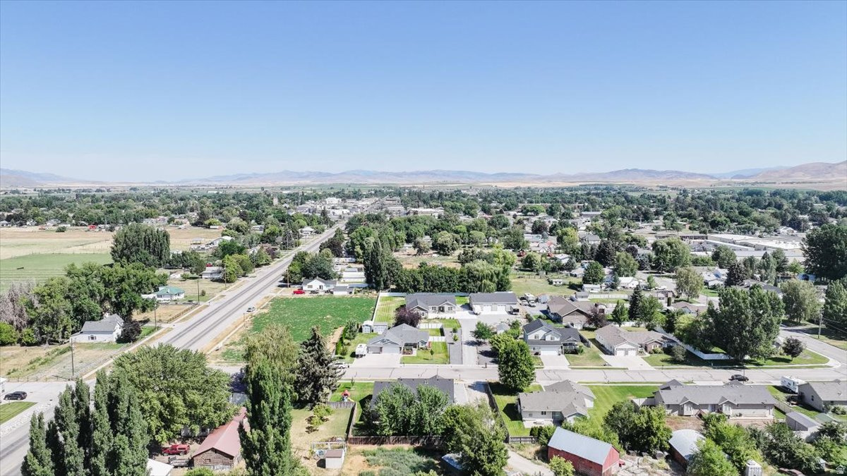 SEVENTH SOUTH SUB - Residential