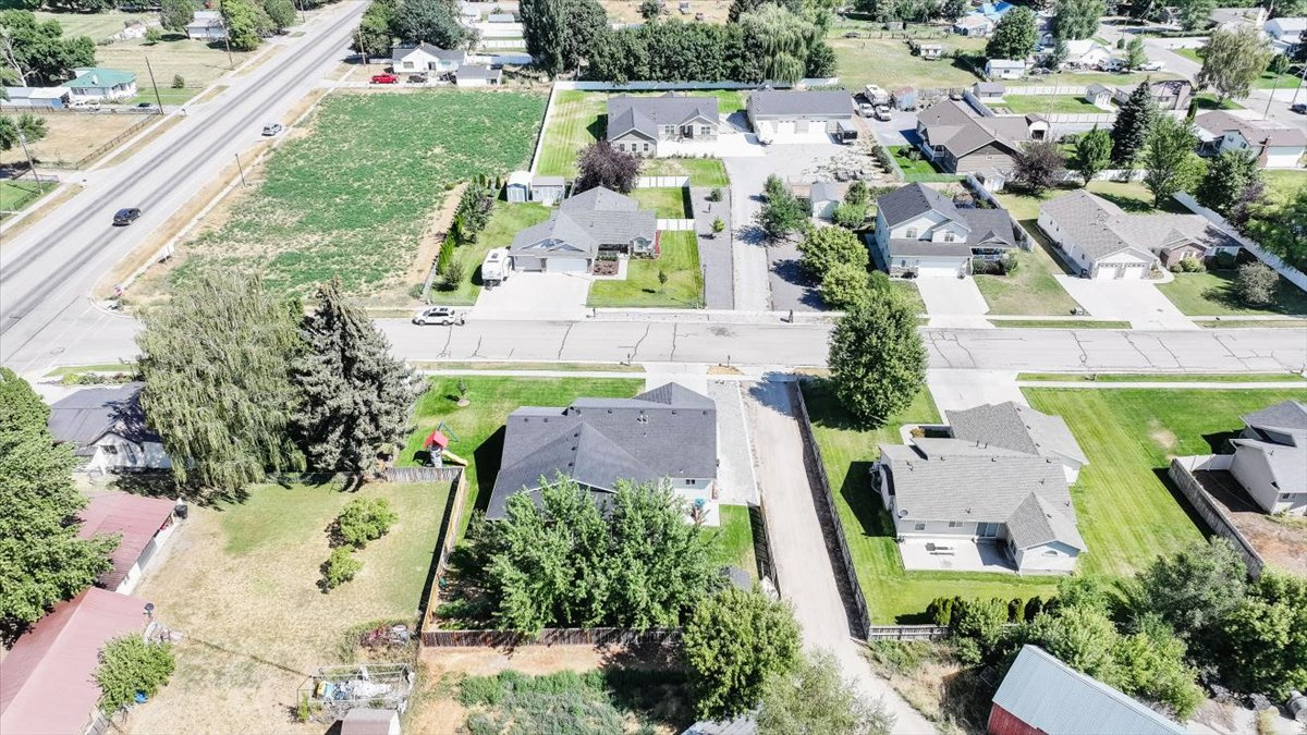 SEVENTH SOUTH SUB - Residential