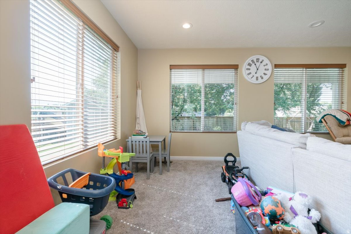 SEVENTH SOUTH SUB - Residential