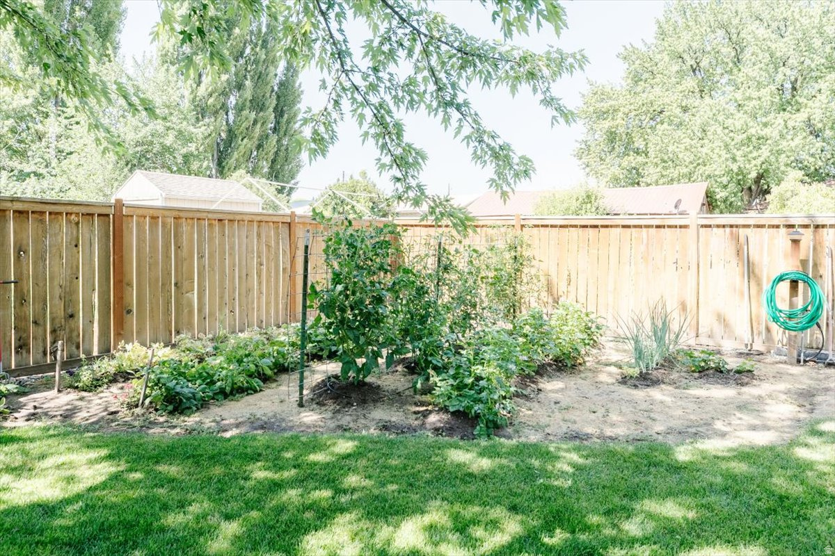 SEVENTH SOUTH SUB - Residential