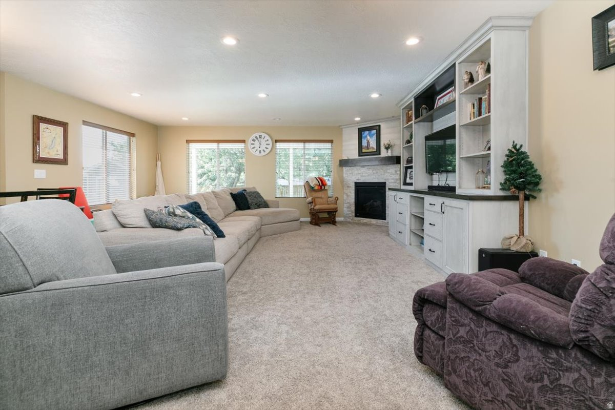 SEVENTH SOUTH SUB - Residential