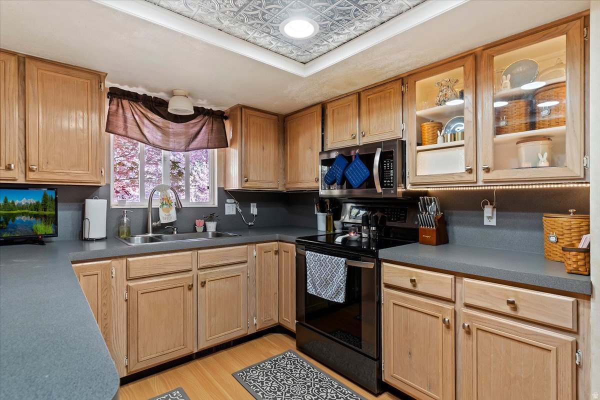 GREEN HILL ACRES - Residential