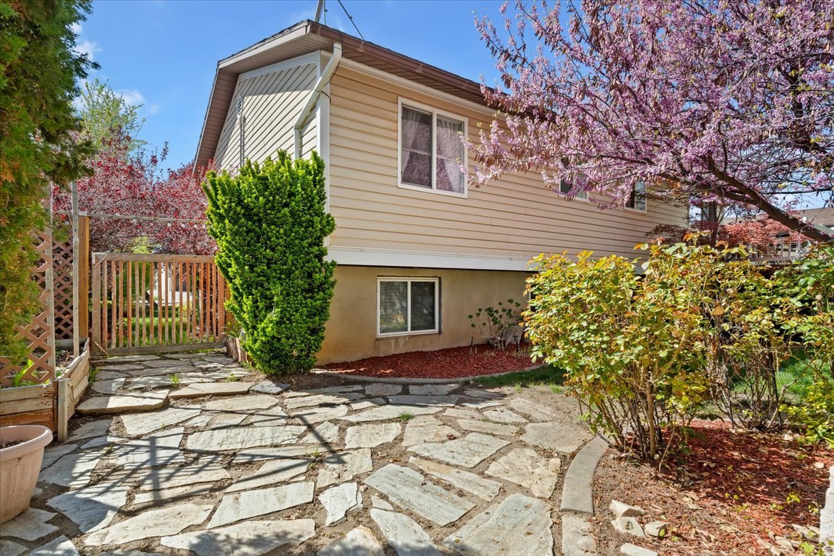 GREEN HILL ACRES - Residential