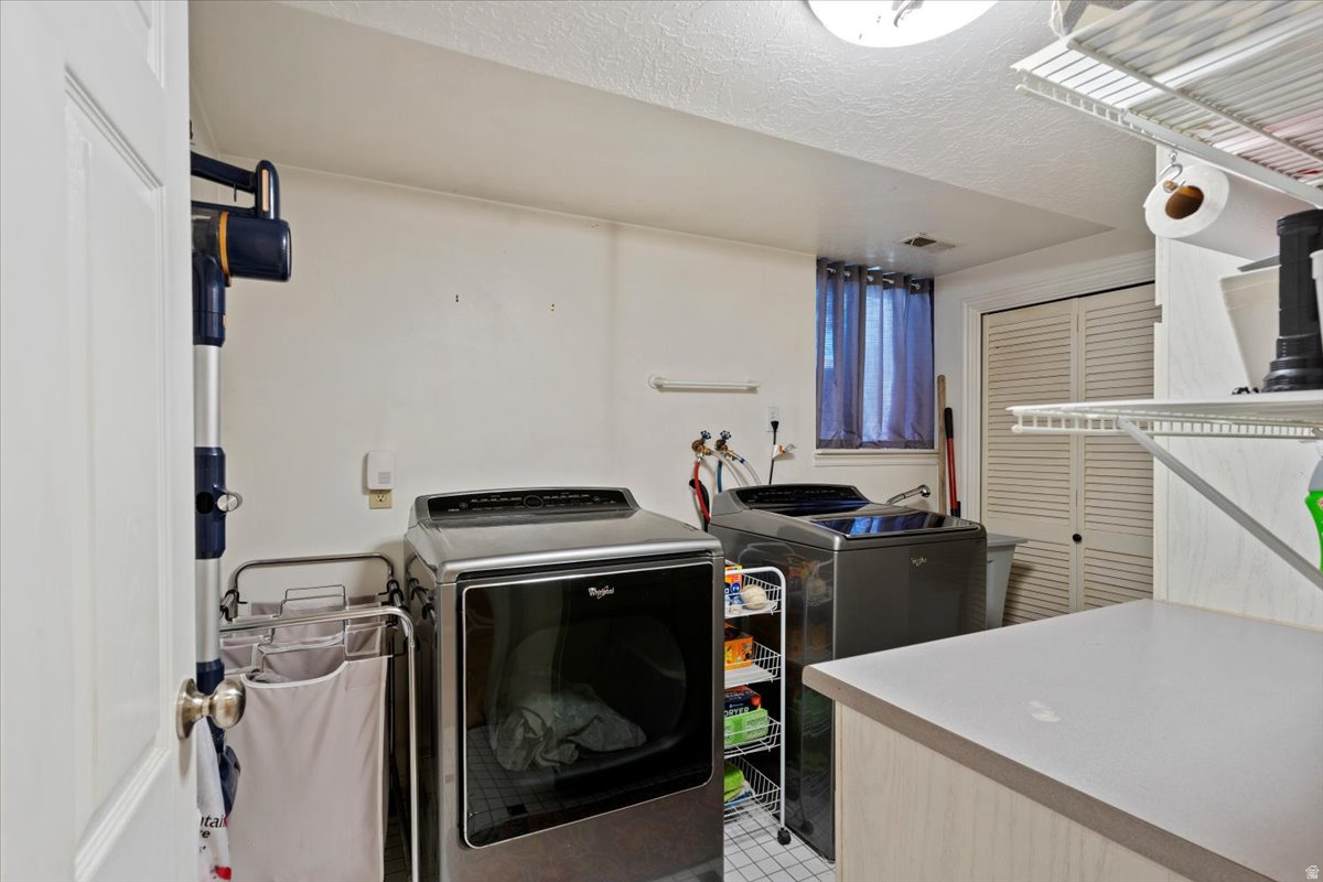 GREEN HILL ACRES - Residential