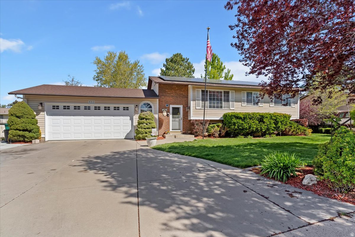 GREEN HILL ACRES - Residential