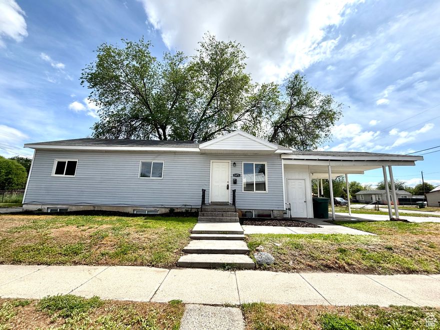 Don't miss this excellent opportunity to own a well-maintained duplex with strong rental potential! Each unit features 3 spacious bedrooms, 1 full bathroom, a comfortable living room, a dedicated dining area, and a covered parking space for one vehicle. The main floor unit offers easy access and natural light throughout, while the basement unit has a separate entrance, providing privacy and convenience for tenants. This property is ideal for investors or owner-occupants looking to offset their mortgage both units are currently renting for over $1,000/month, making this a highly attractive income-producing property in a sought-after location. Whether you're expanding your portfolio or looking for a smart way to start in real estate, this duplex checks all the boxes.